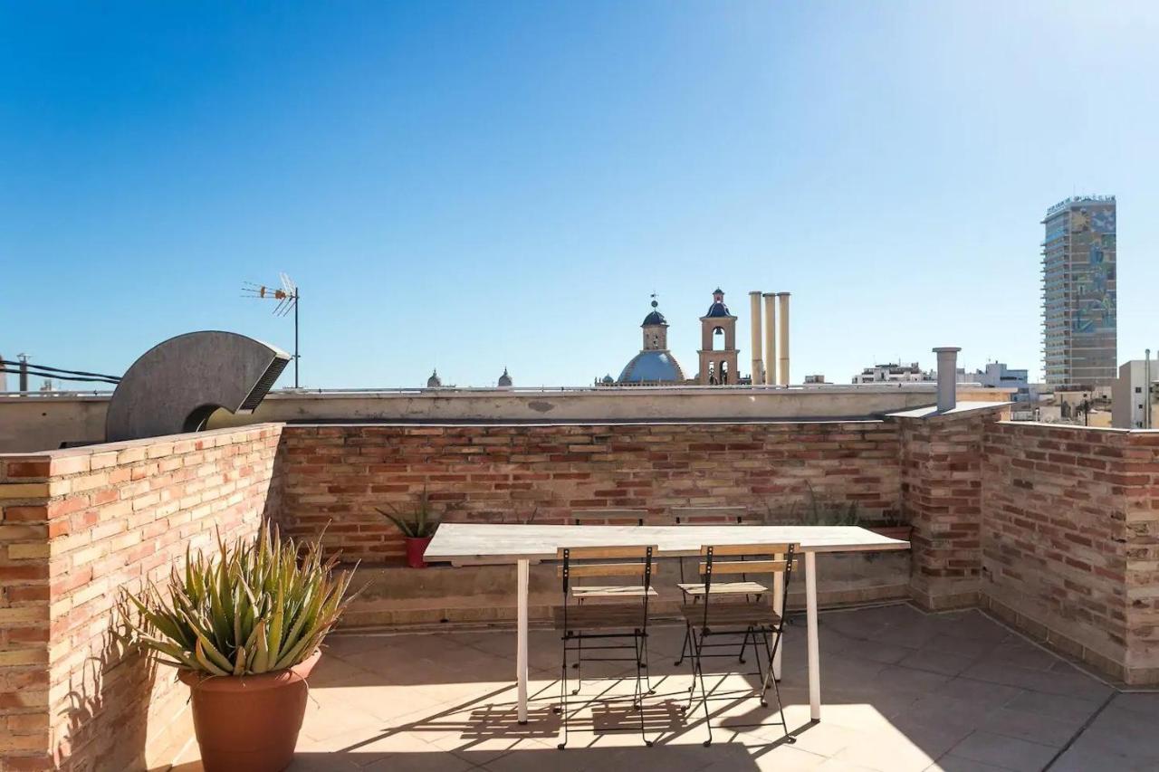 Penthouse. Old City Alicante Apartment Екстериор снимка