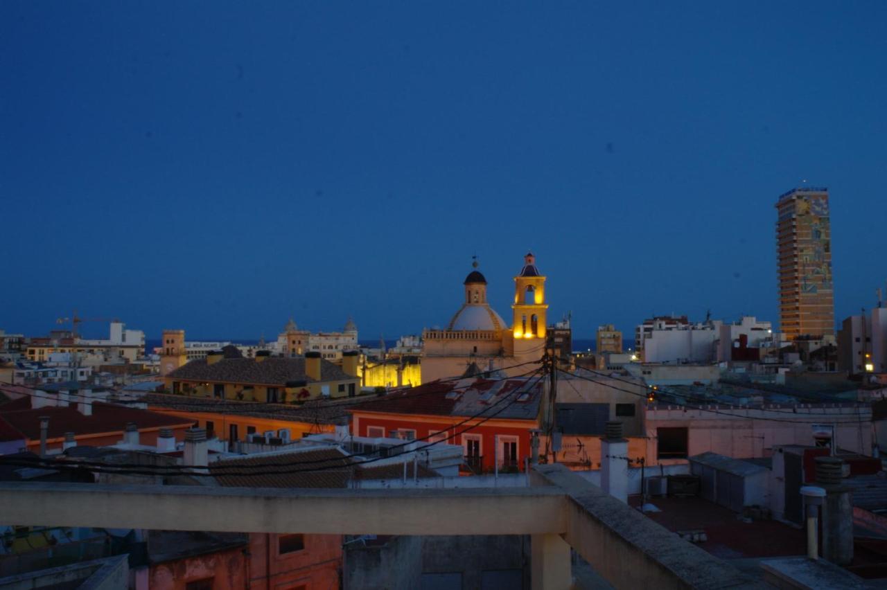 Penthouse. Old City Alicante Apartment Екстериор снимка