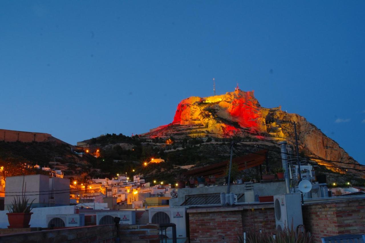 Penthouse. Old City Alicante Apartment Екстериор снимка